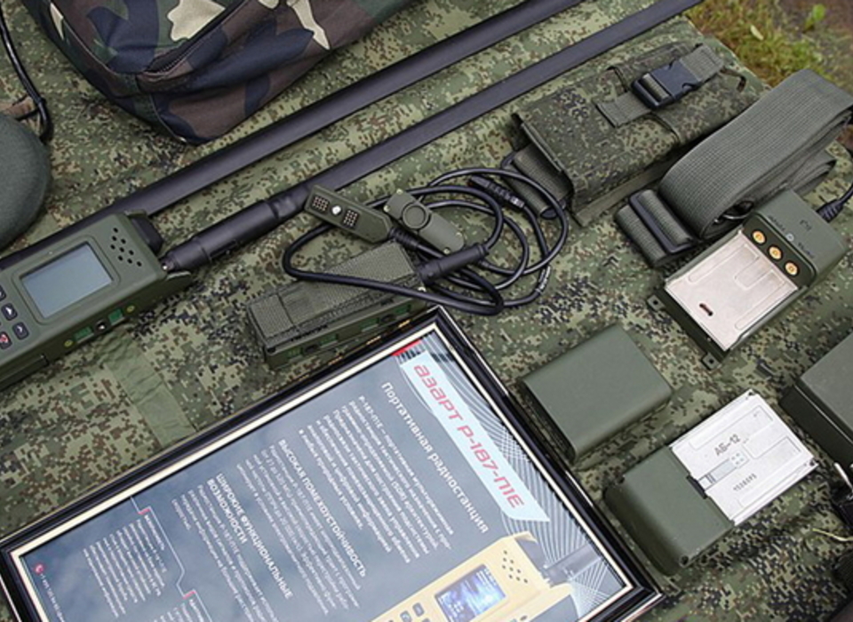 Мобилизованные военнослужащие ЮВО осваивают спутниковую связь под Волгоградом